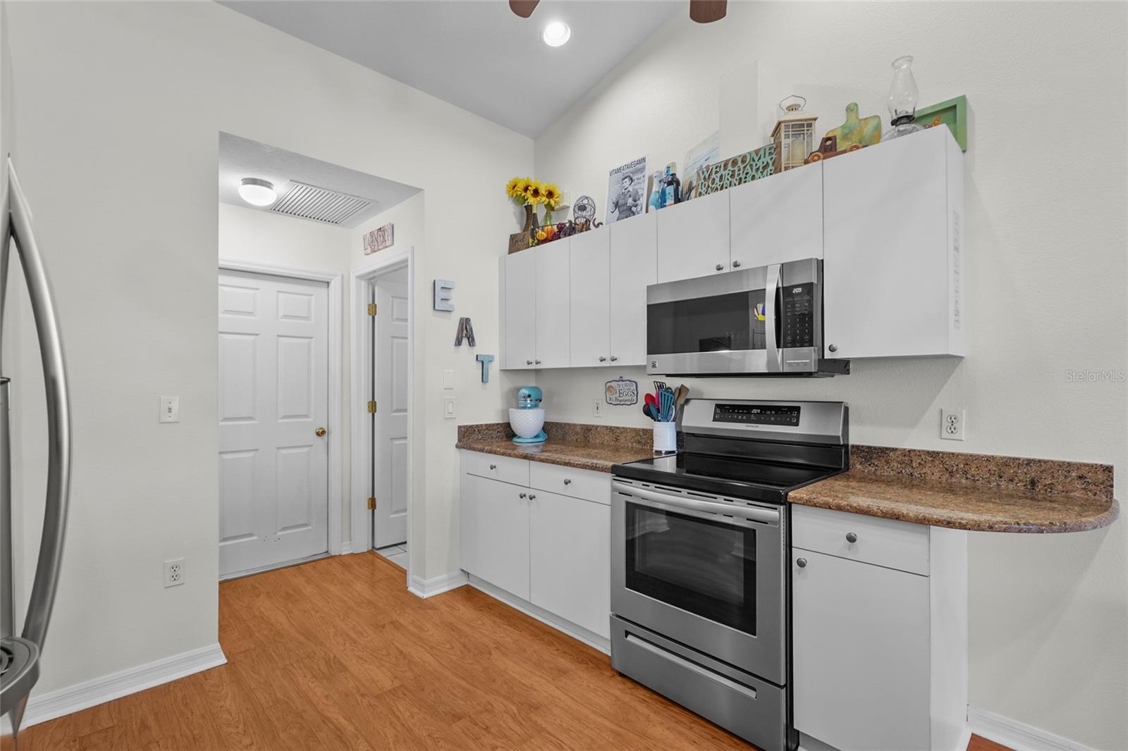 5810 31ST CT E