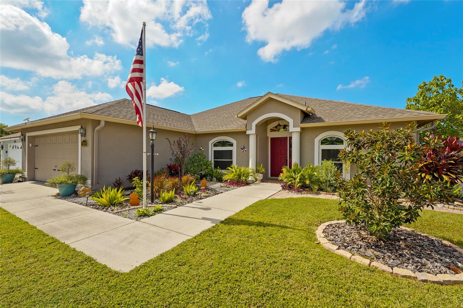 5810 31ST CT E