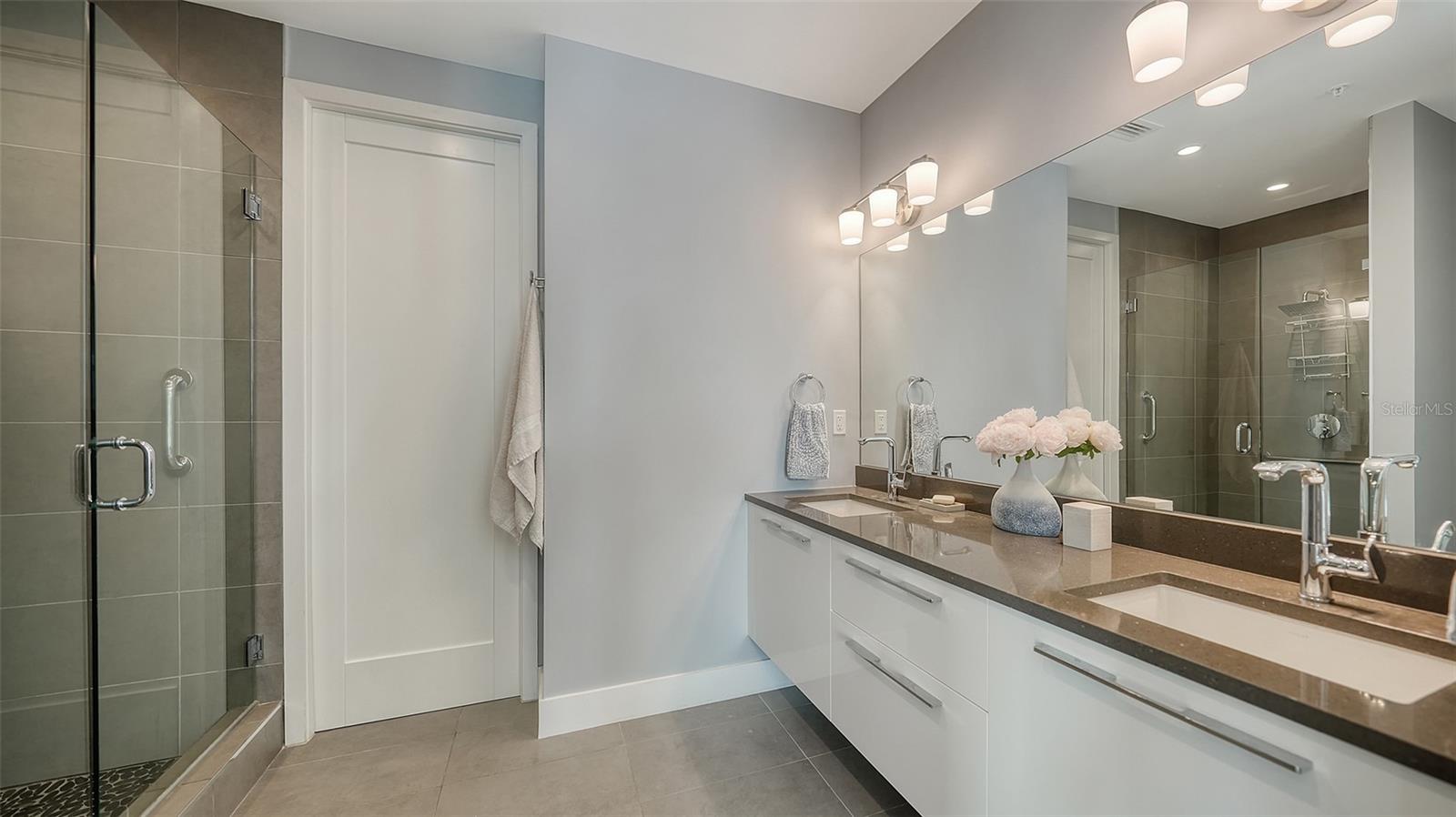 635 S ORANGE AVE #304