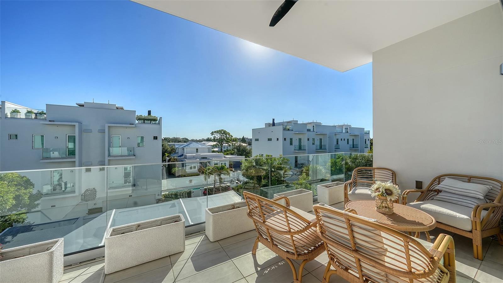 635 S ORANGE AVE #304