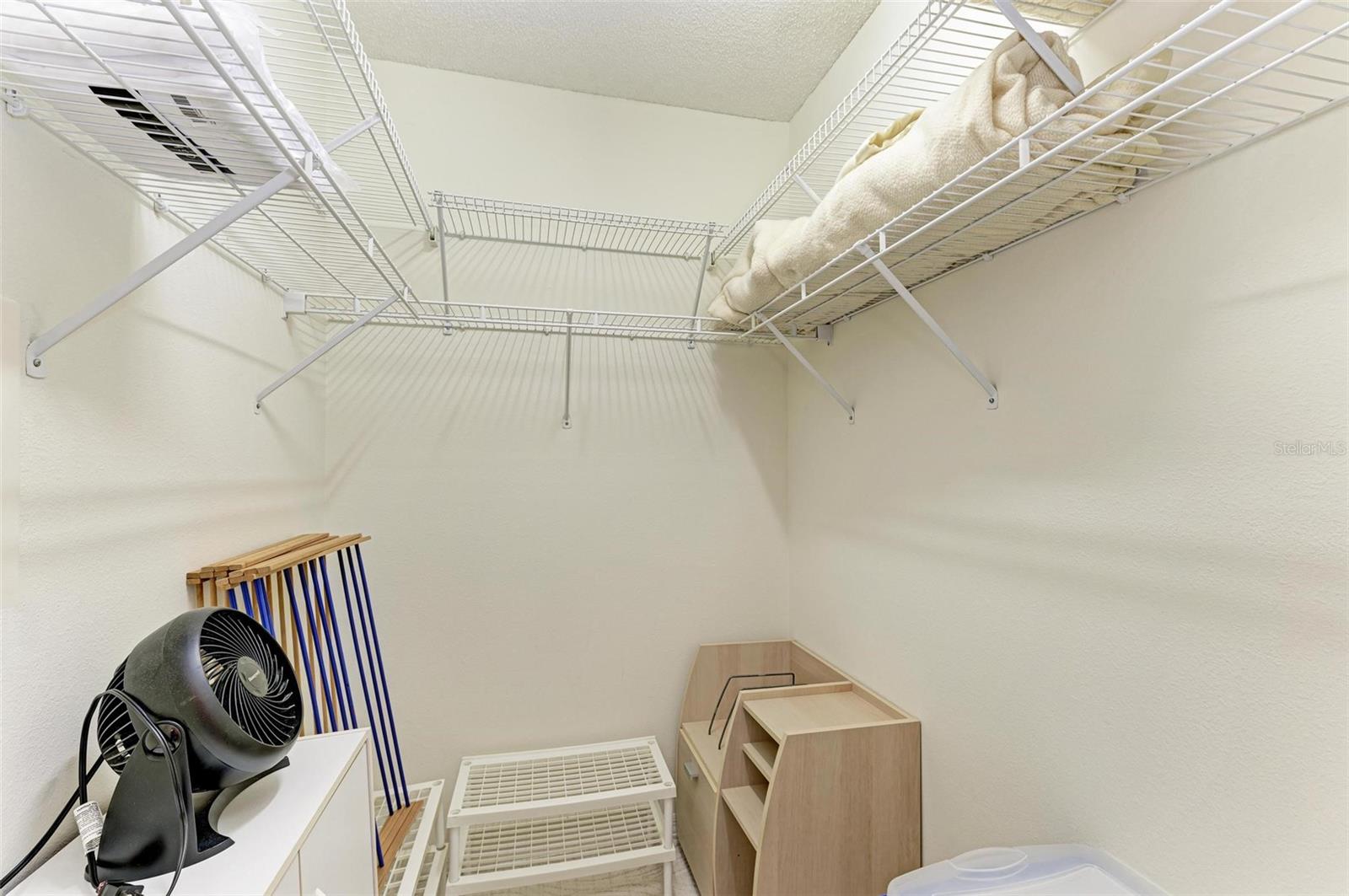 9630 CLUB SOUTH CIR #6204