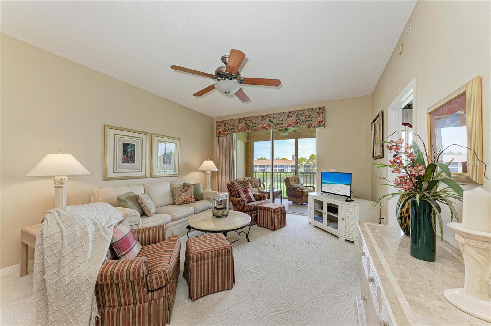 9630 CLUB SOUTH CIR #6204