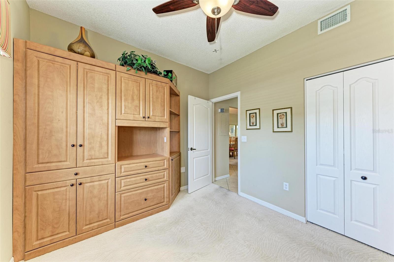 9630 CLUB SOUTH CIR #6204