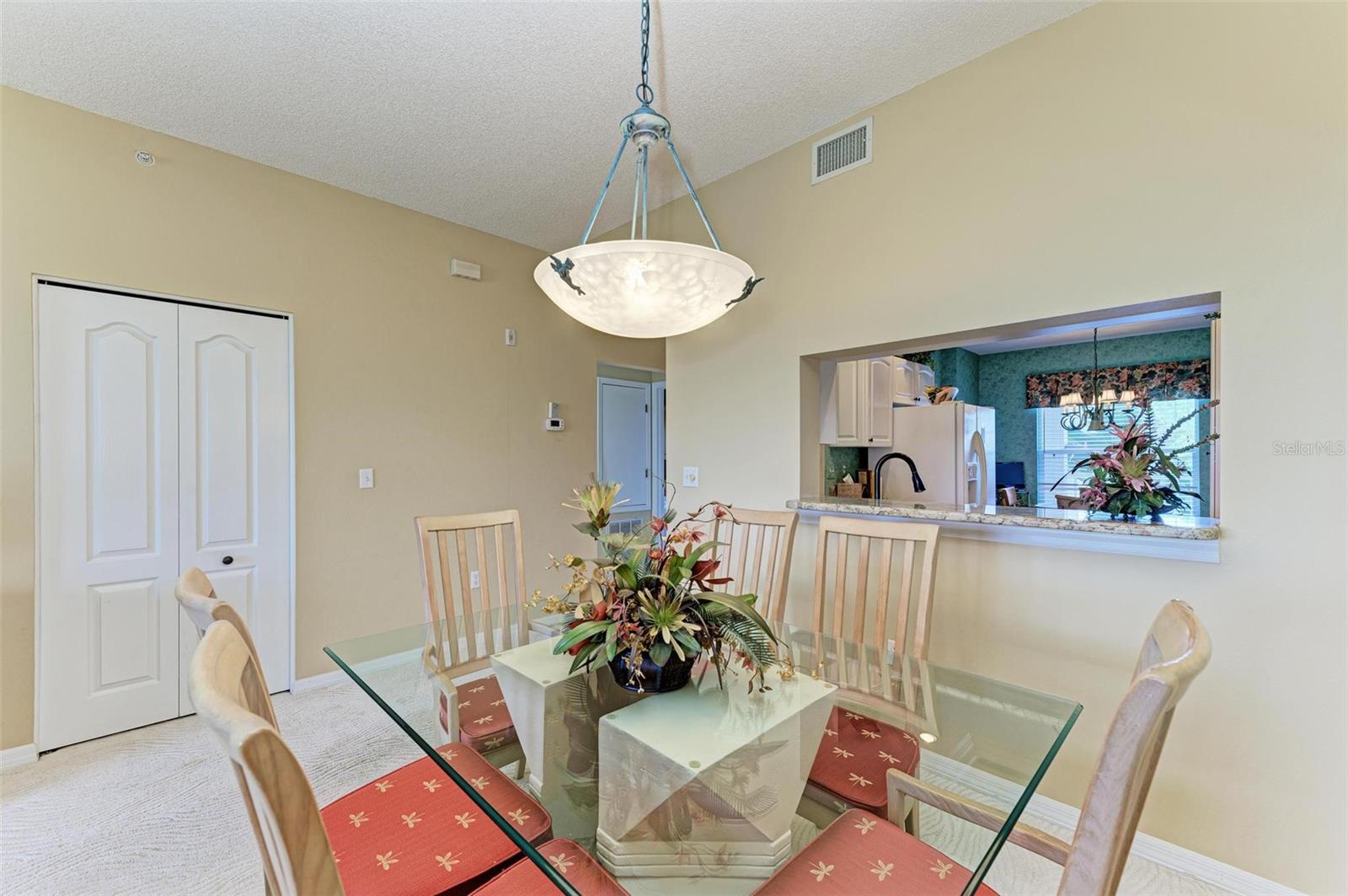 9630 CLUB SOUTH CIR #6204