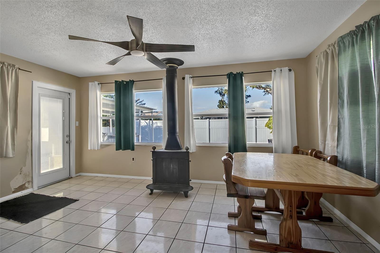 8504 43RD AVENUE DR W