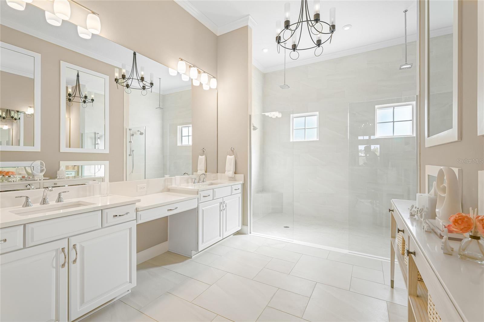 8232 SUMMER NIGHT RD