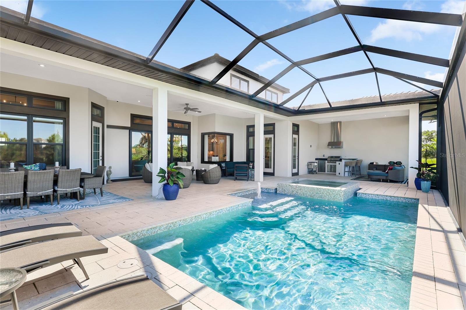 8232 SUMMER NIGHT RD