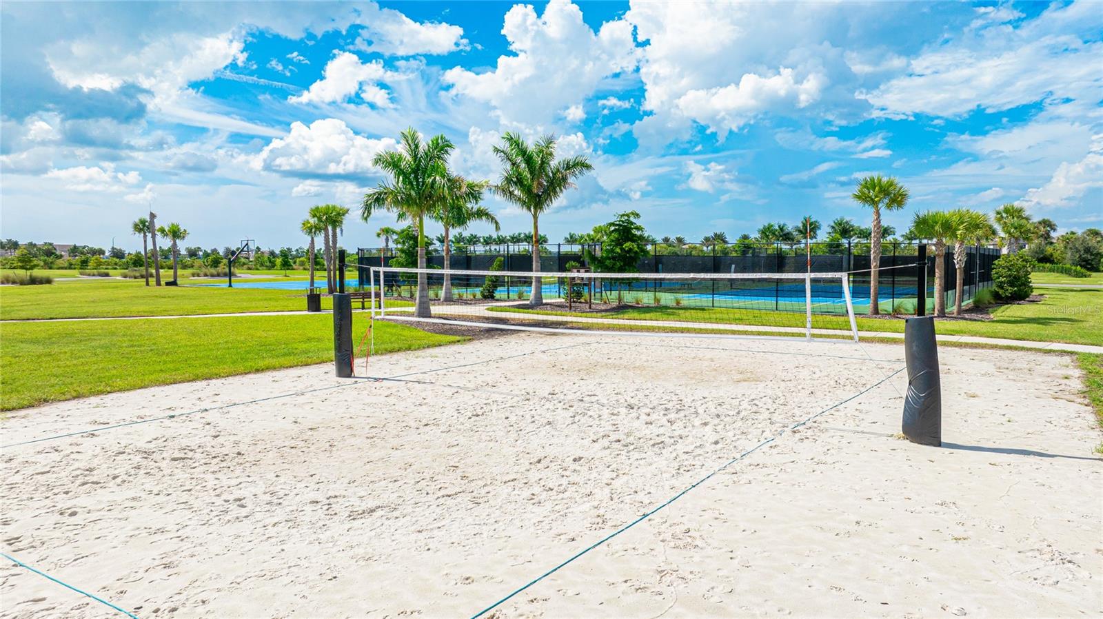 8232 SUMMER NIGHT RD