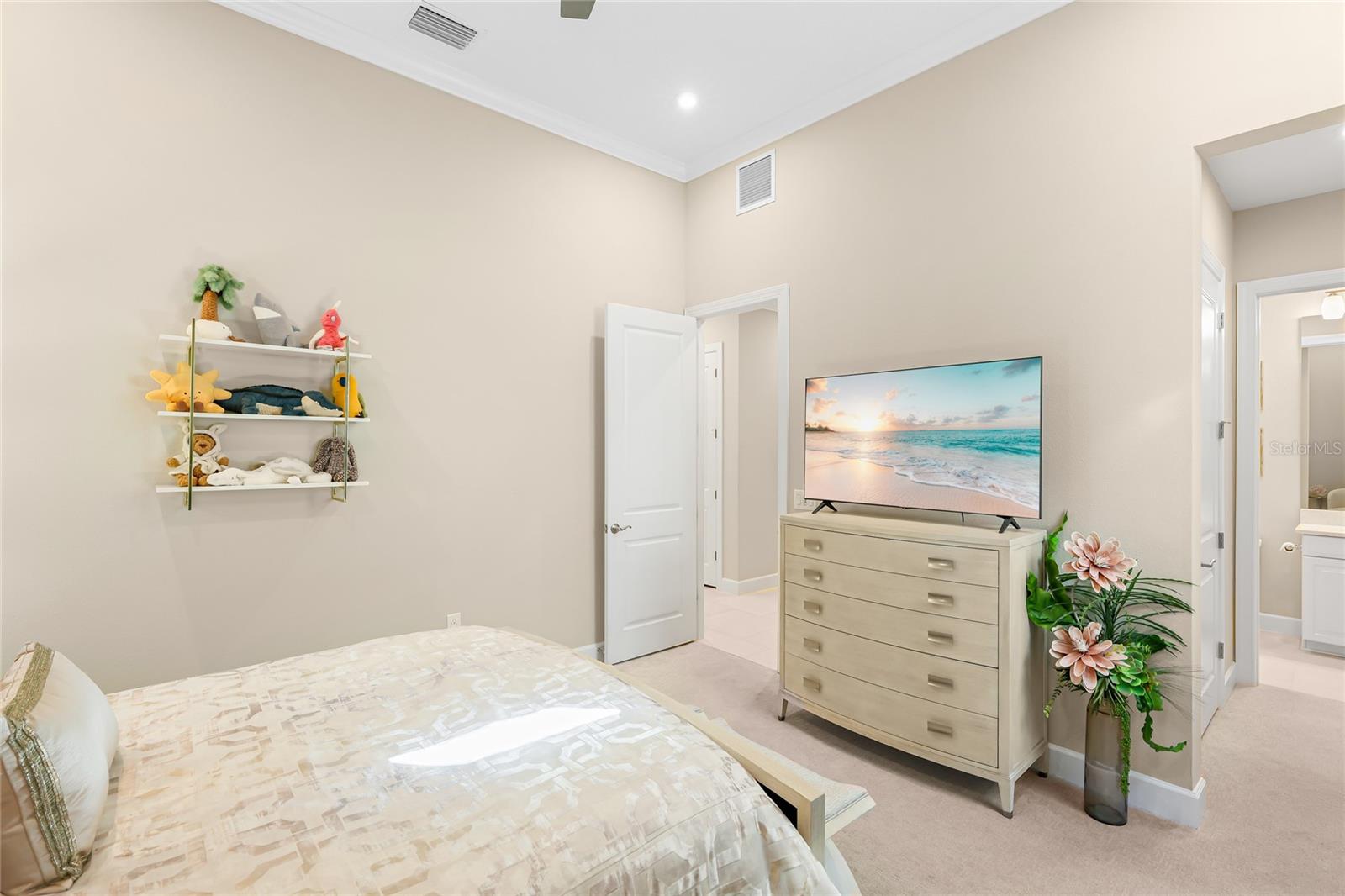 8232 SUMMER NIGHT RD