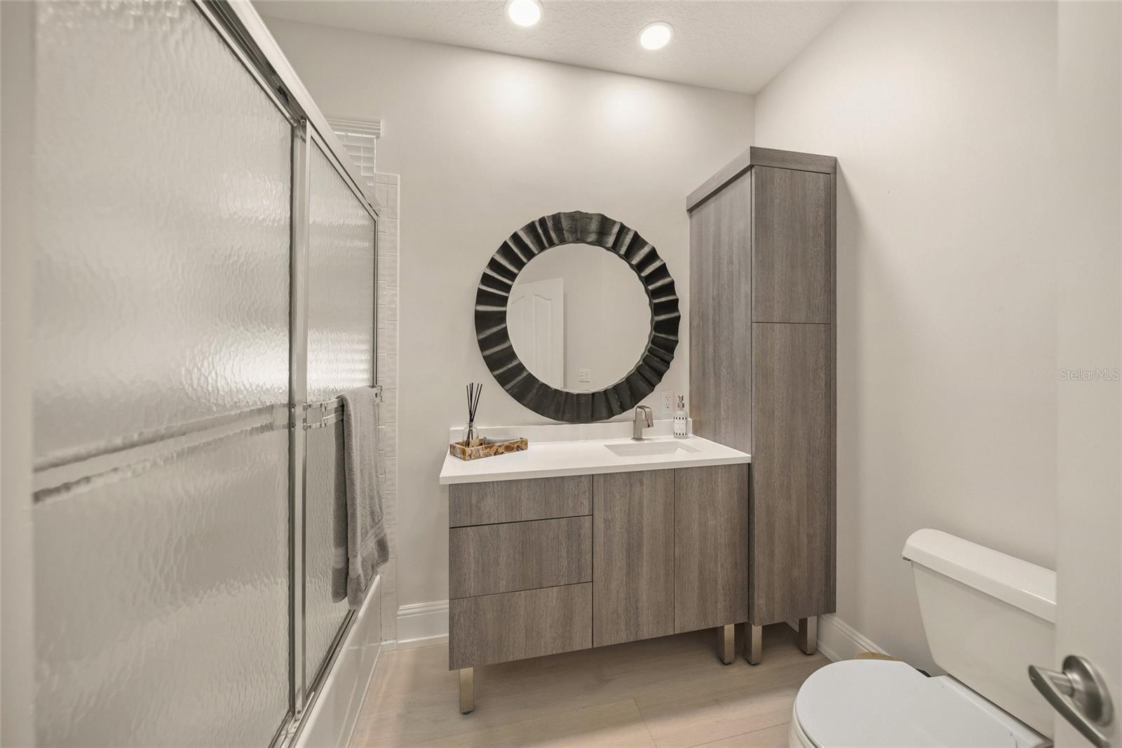 6660 SAINT JAMES XING