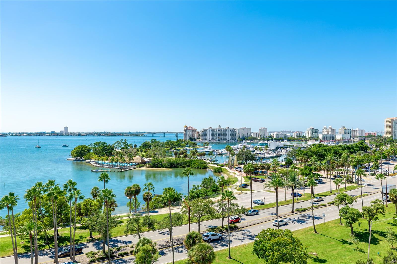 435 S GULFSTREAM AVE #1004