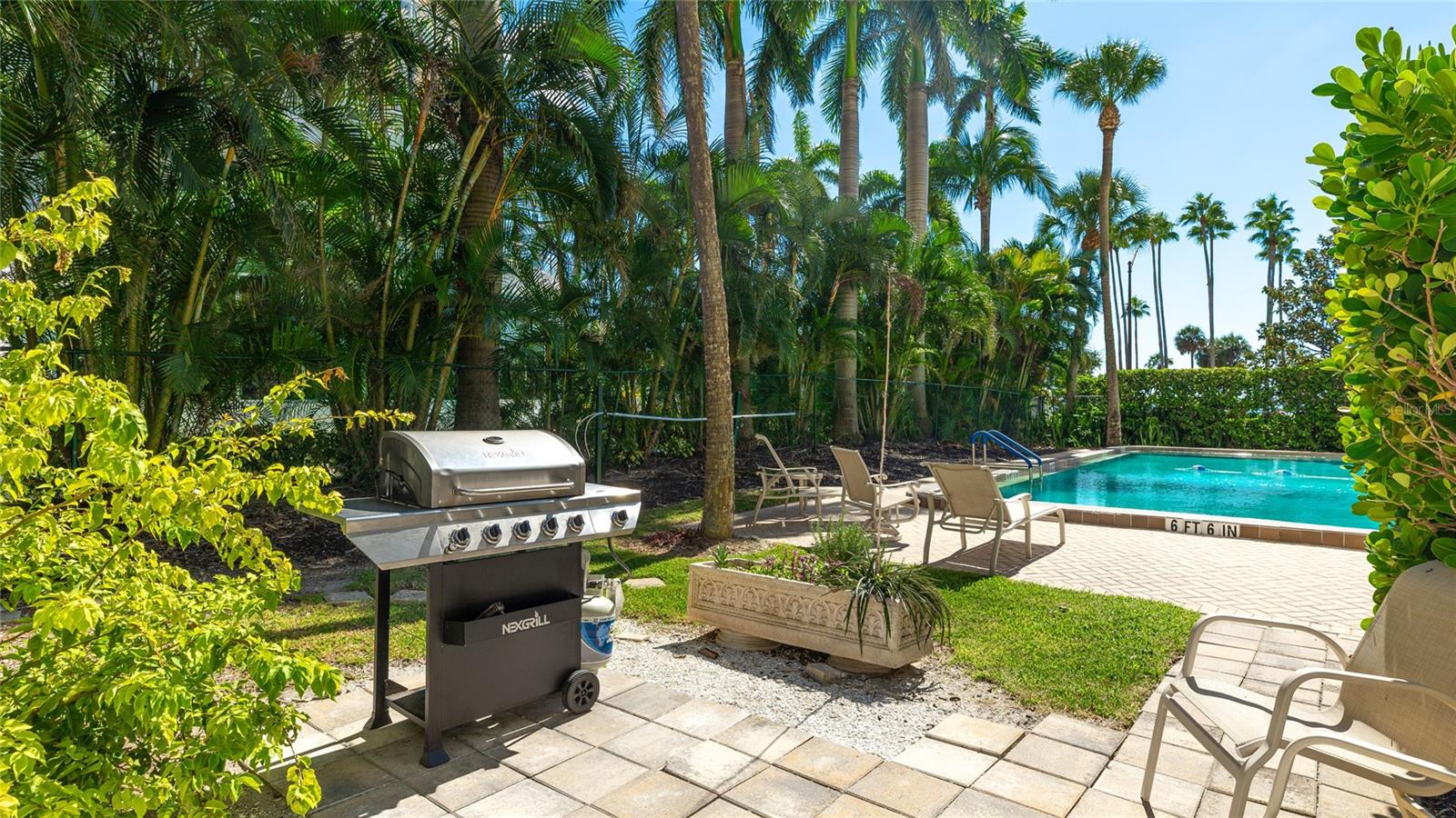 435 S GULFSTREAM AVE #1004