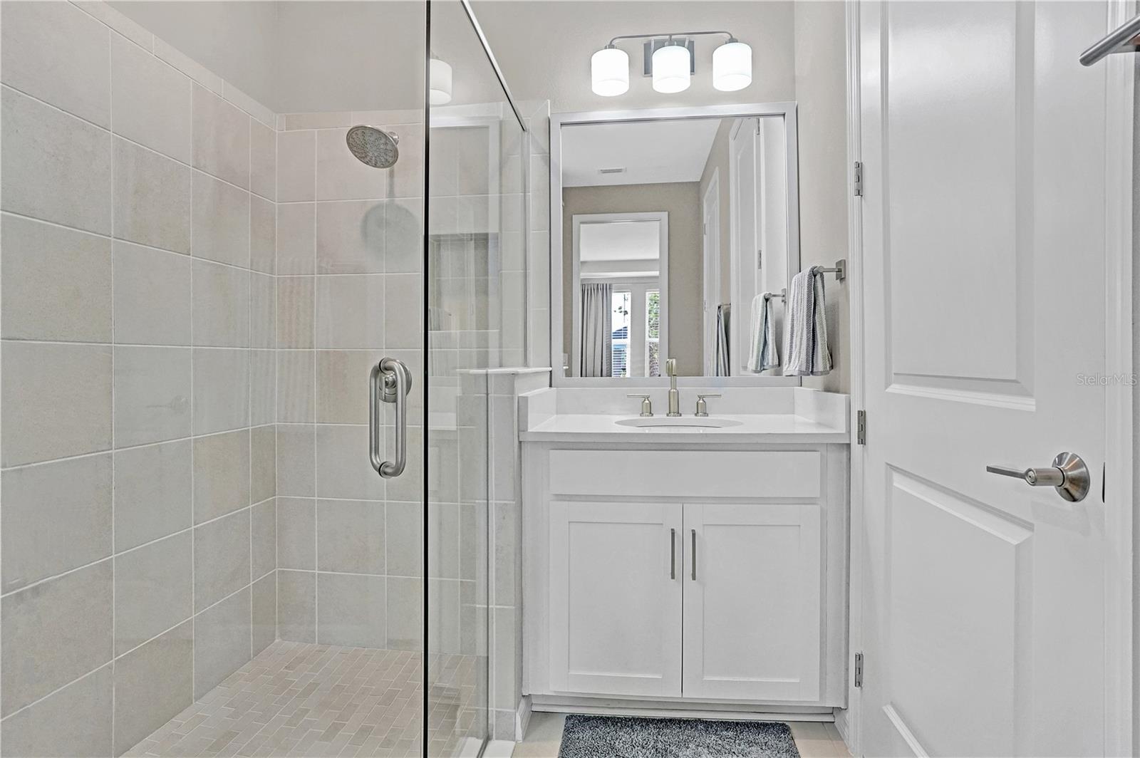 6294 GRANDVIEW HILL CT