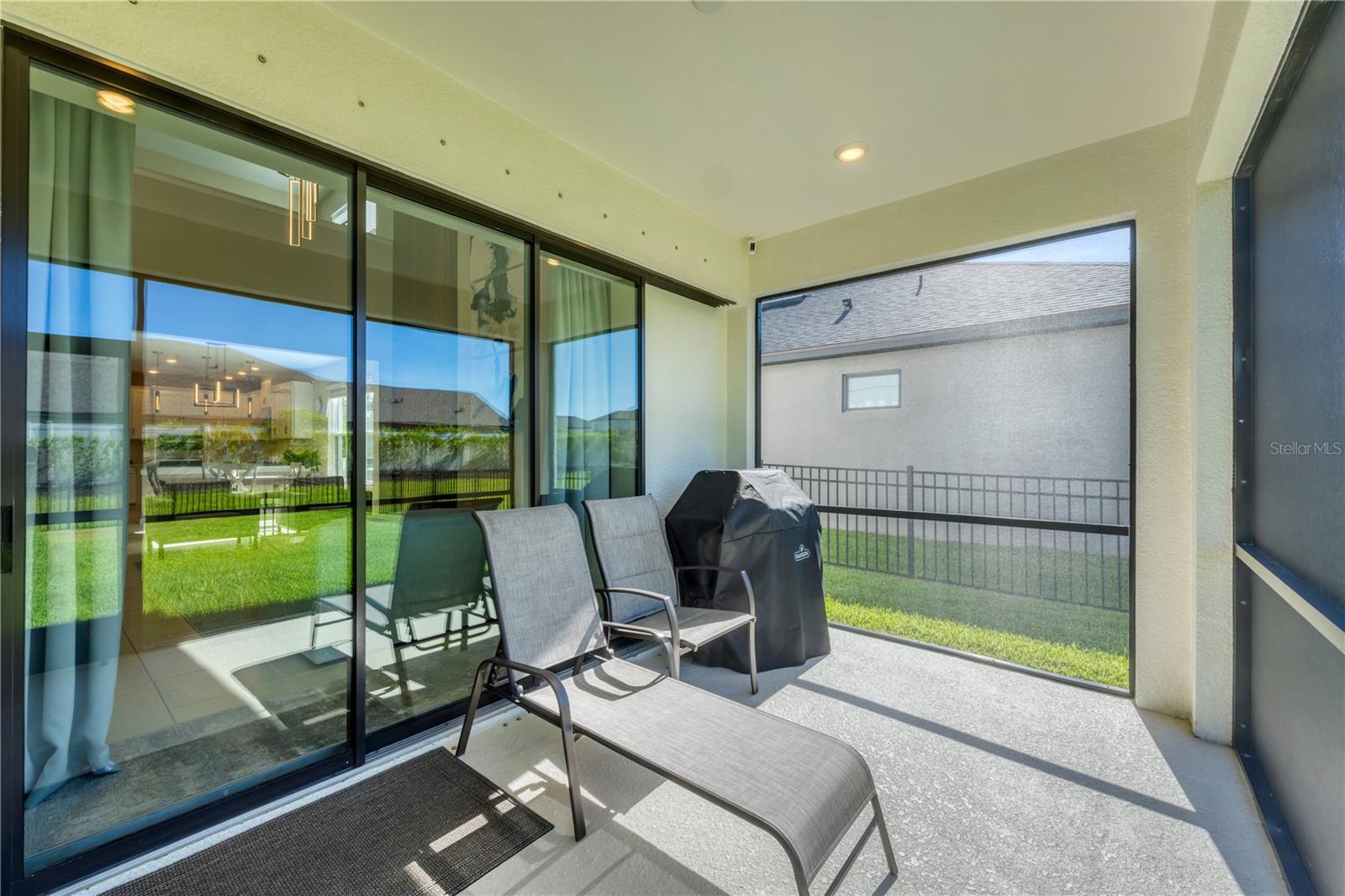 6294 GRANDVIEW HILL CT