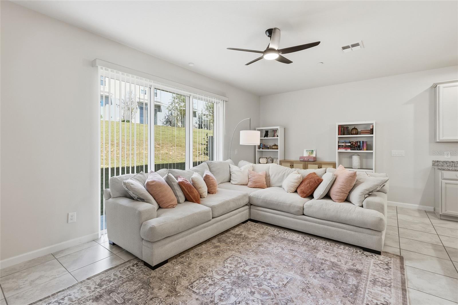 1788 HOLDEN RIDGE LN