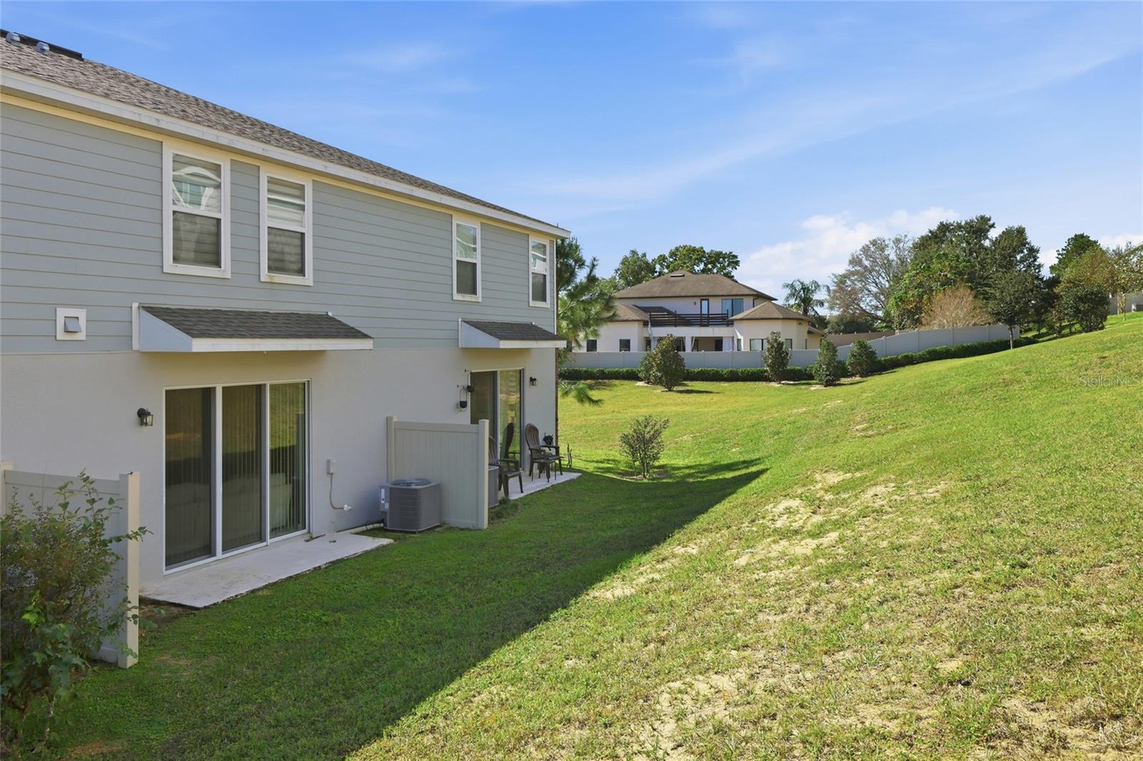 1788 HOLDEN RIDGE LN