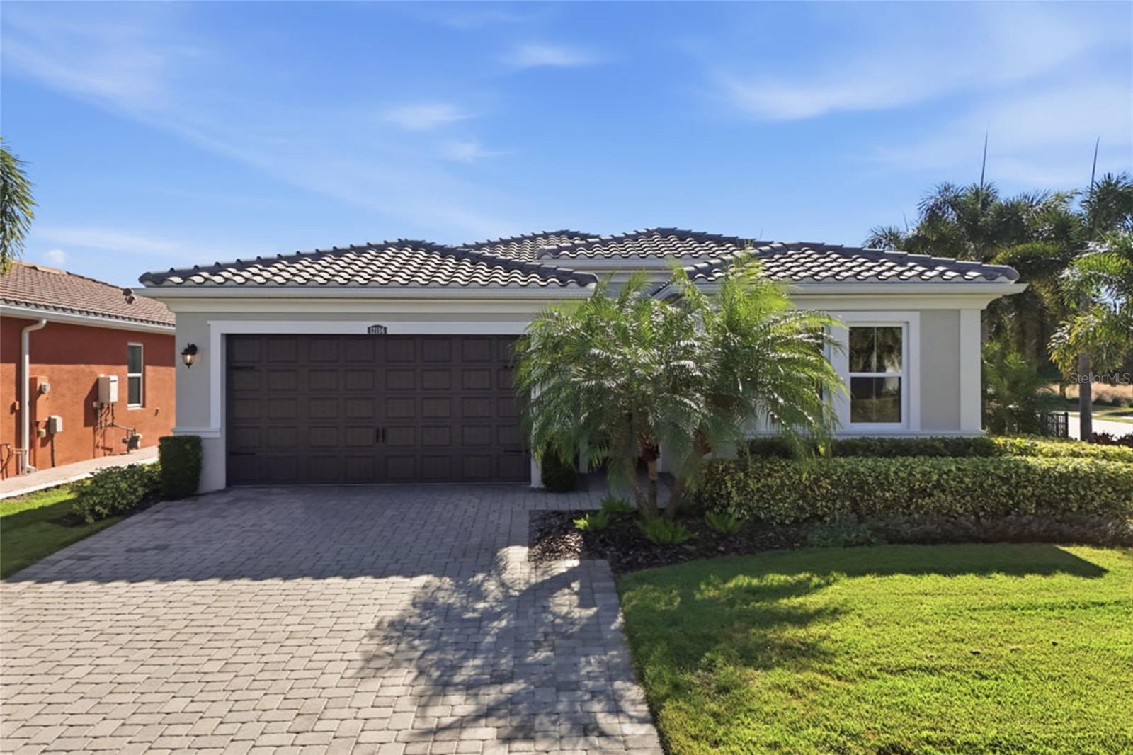 12106 PERENNIAL PL