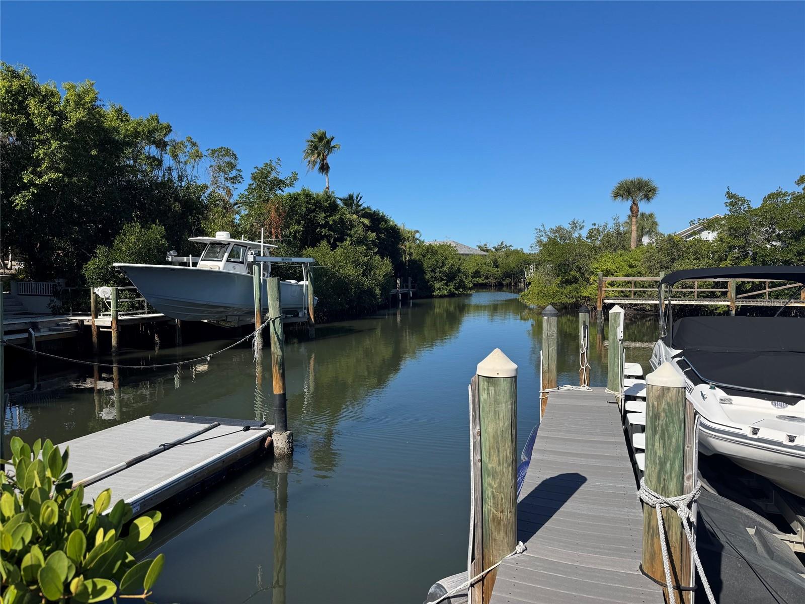 707 SORRENTO INLT #707