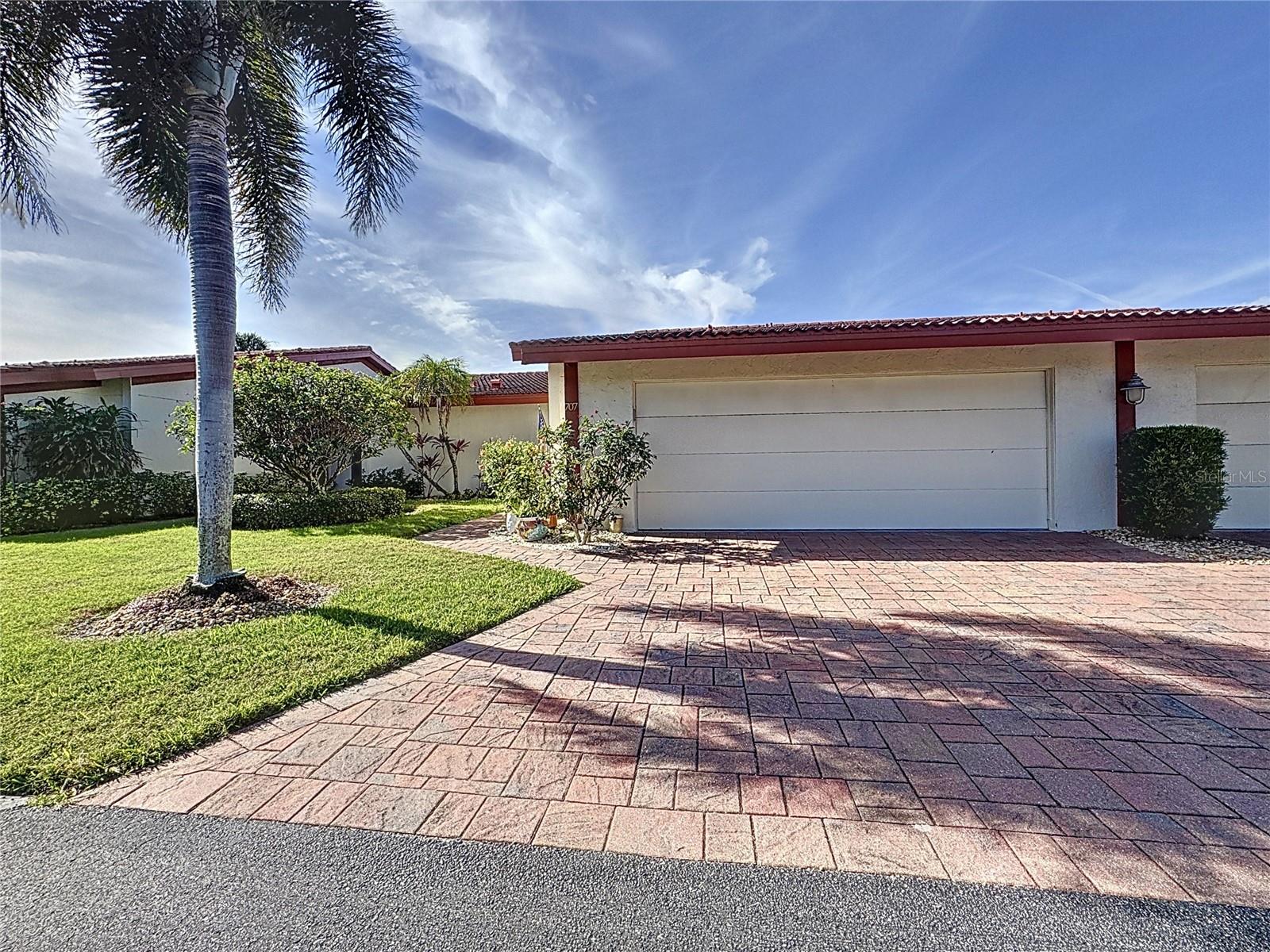 707 SORRENTO INLT #707