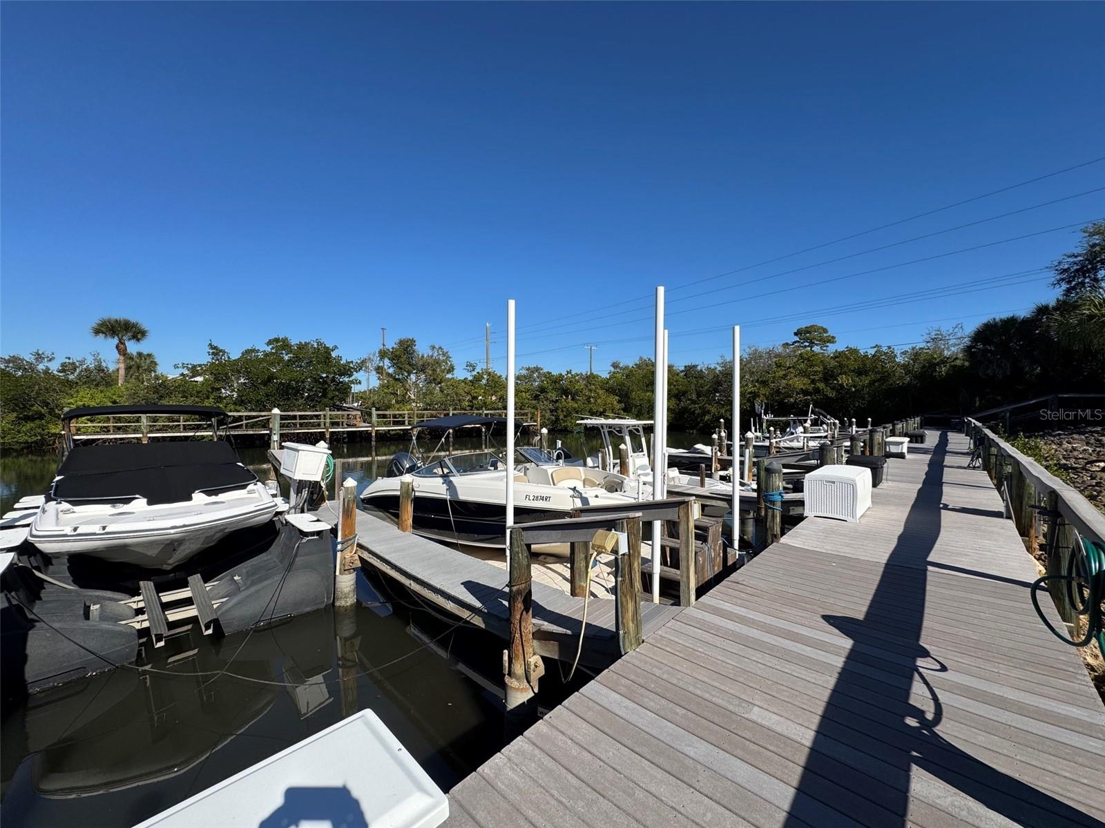 707 SORRENTO INLT #707