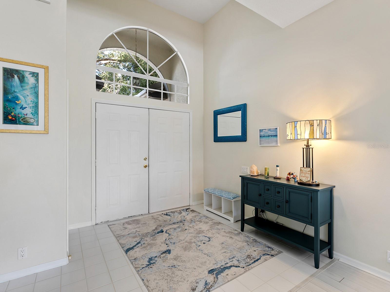 2319 FALCON TRACE LN