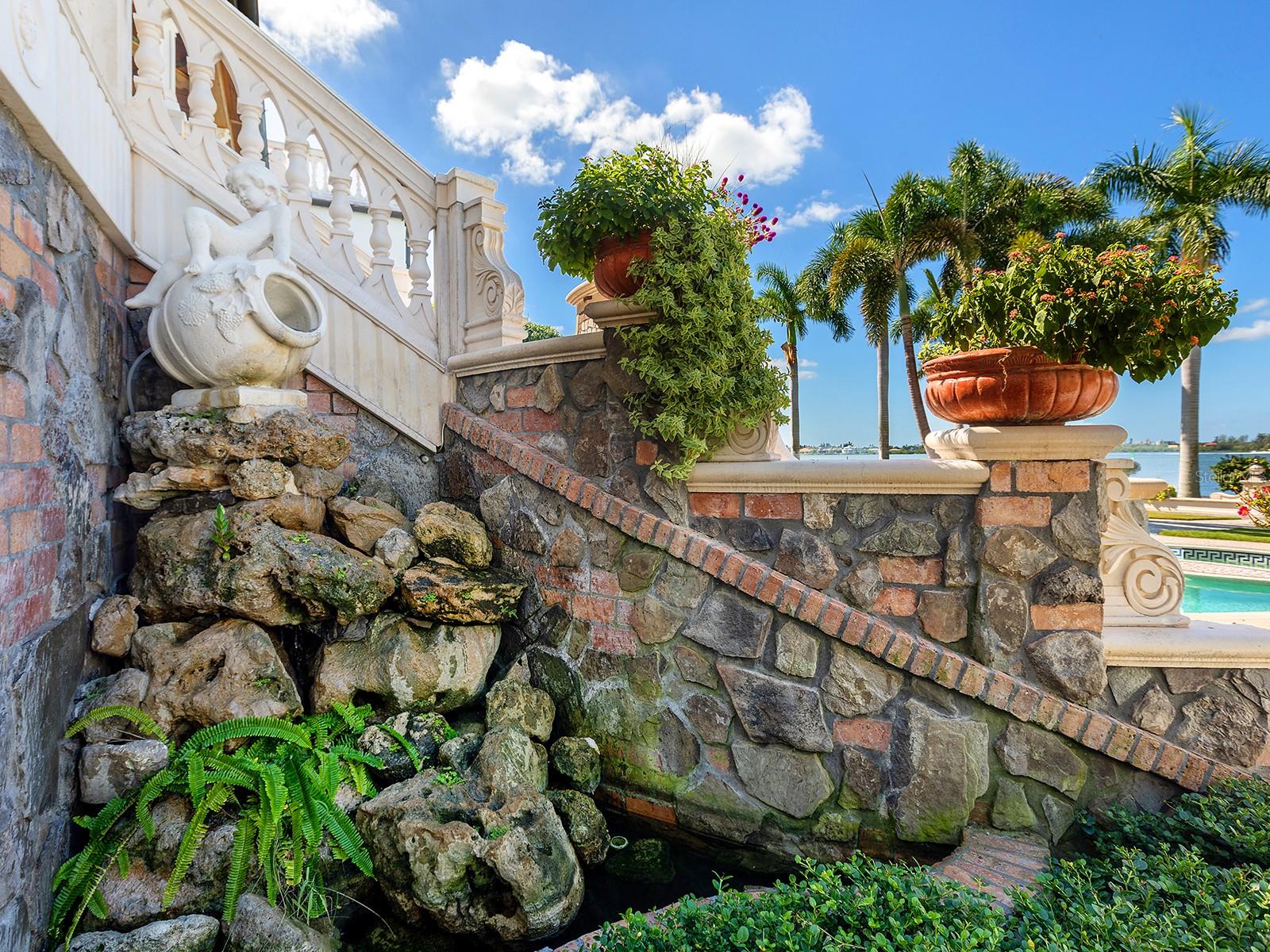 1310 S LAKE SHORE DR