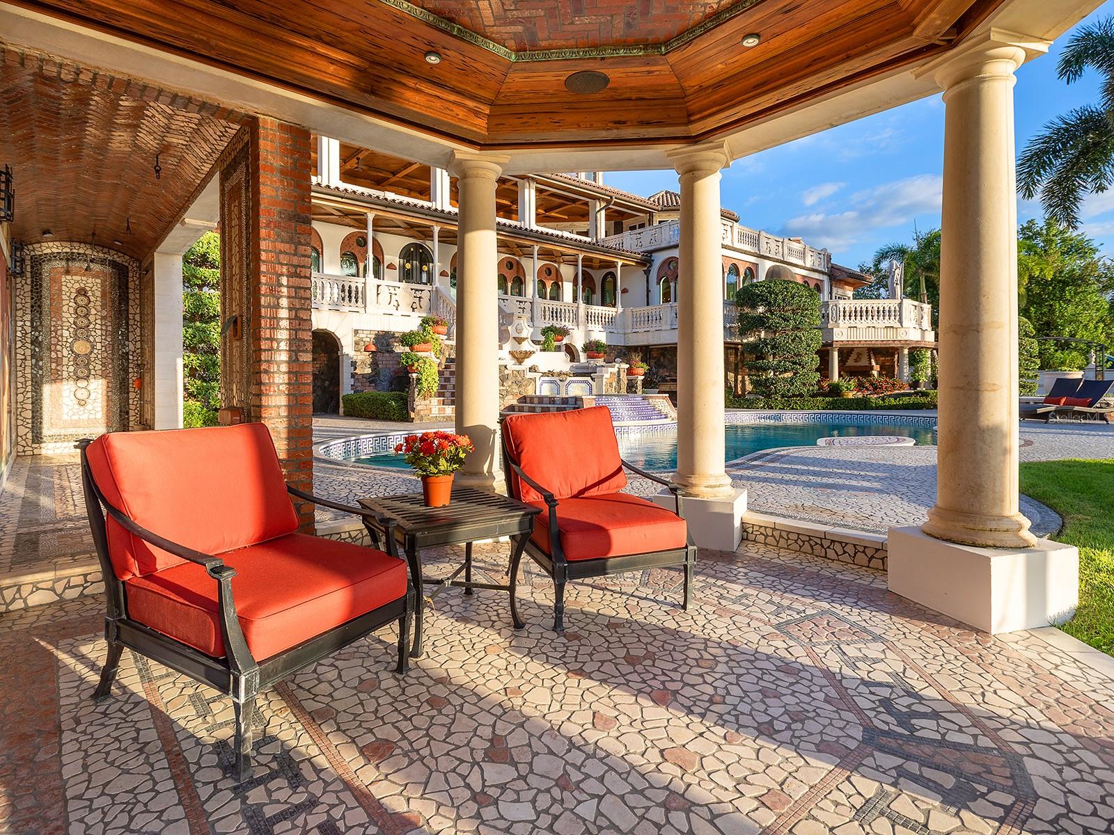 1310 S LAKE SHORE DR