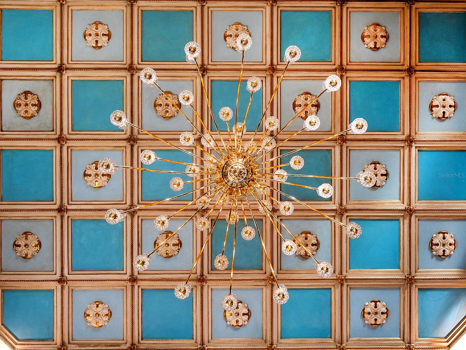 1310 S LAKE SHORE DR