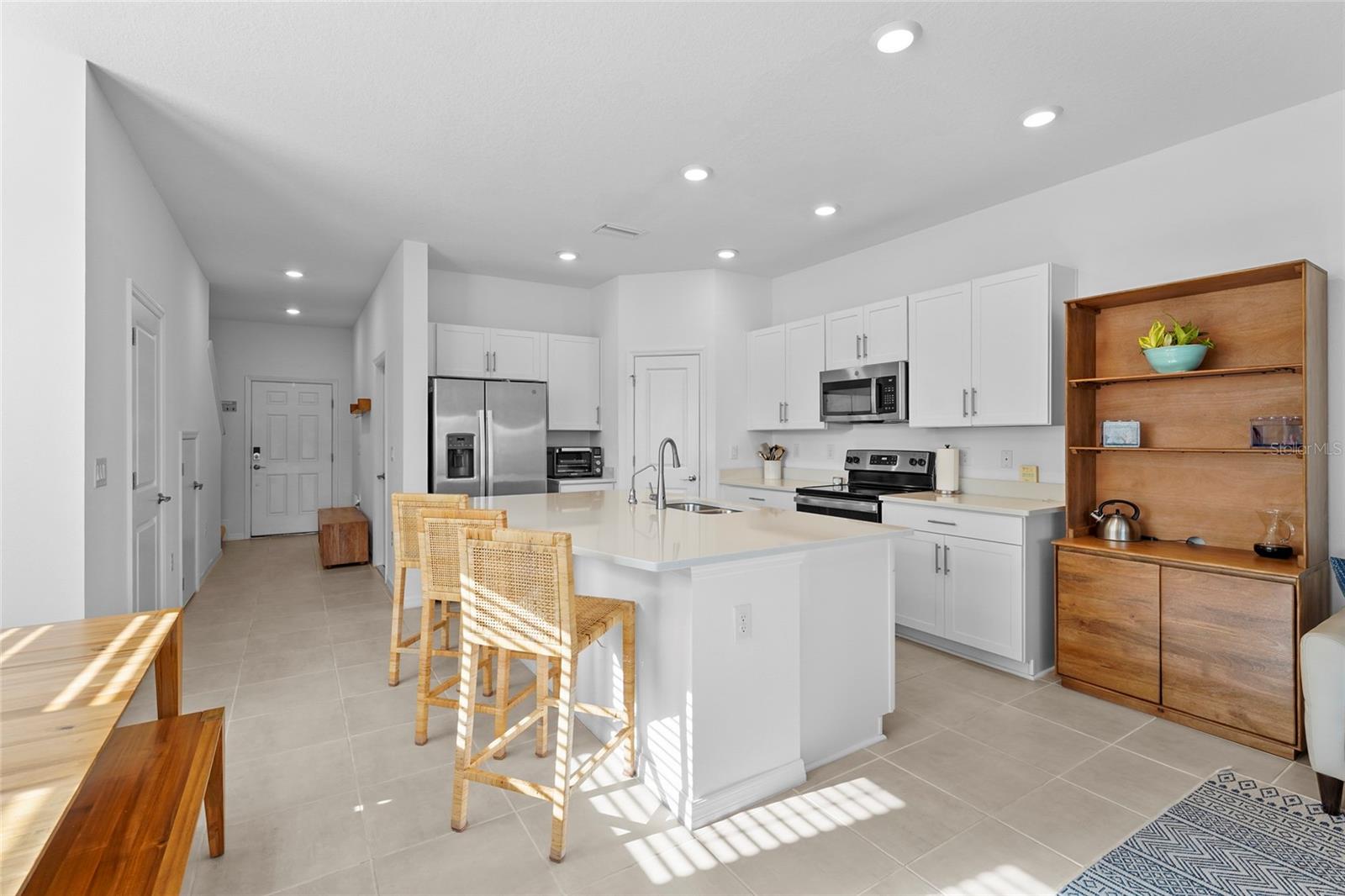 8564 LUNAR SKYE ST
