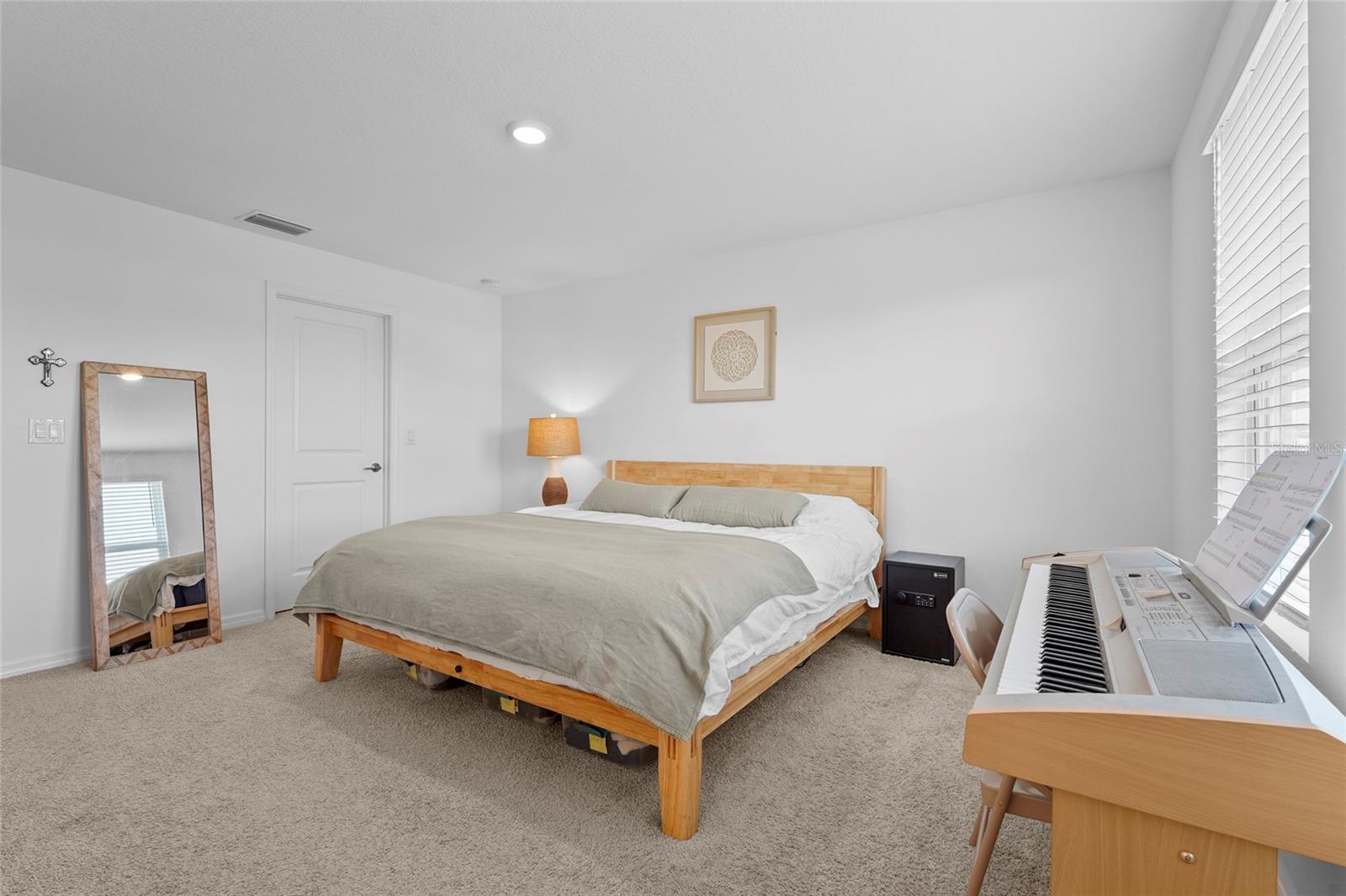 8564 LUNAR SKYE ST