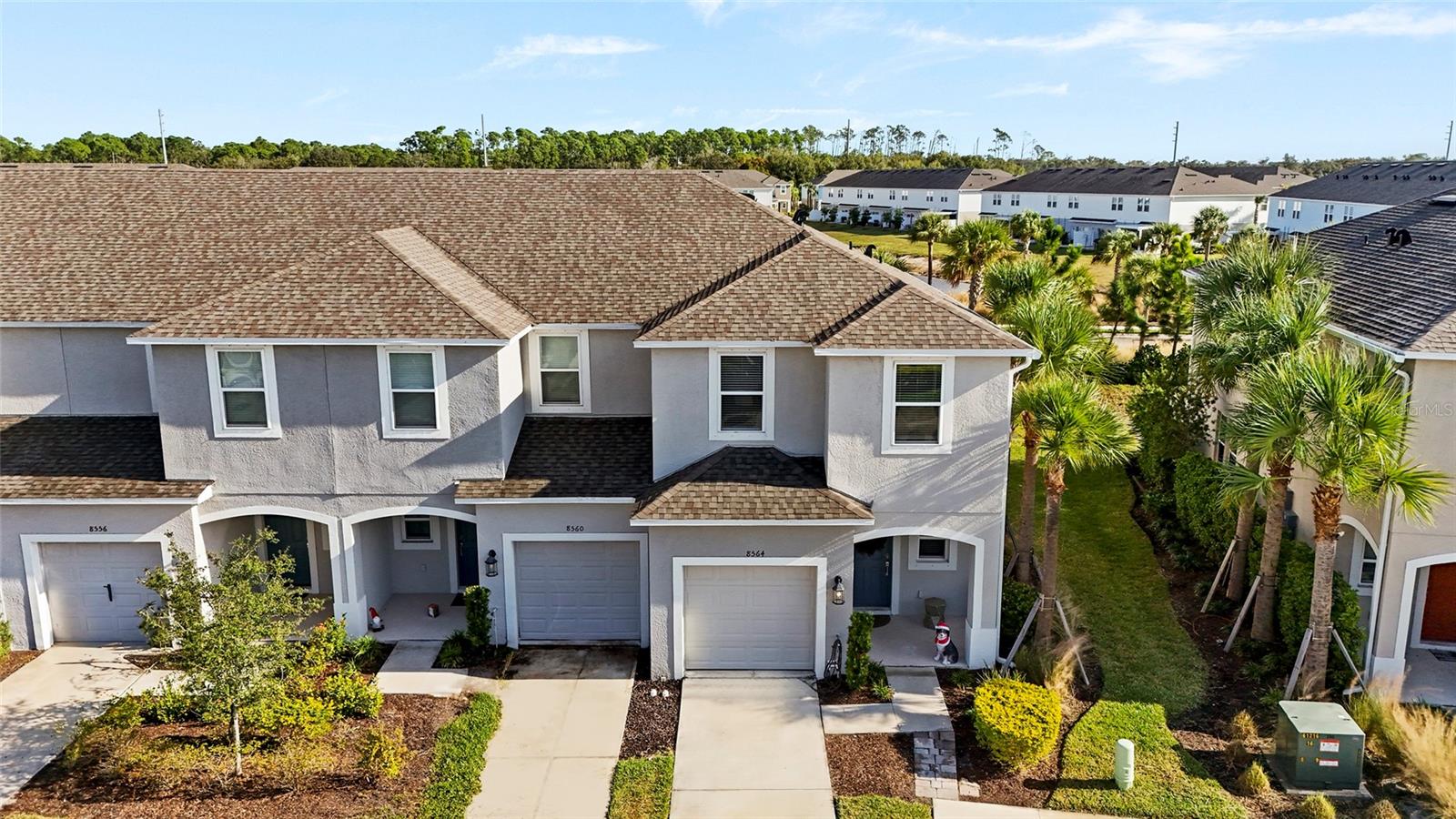 8564 LUNAR SKYE ST