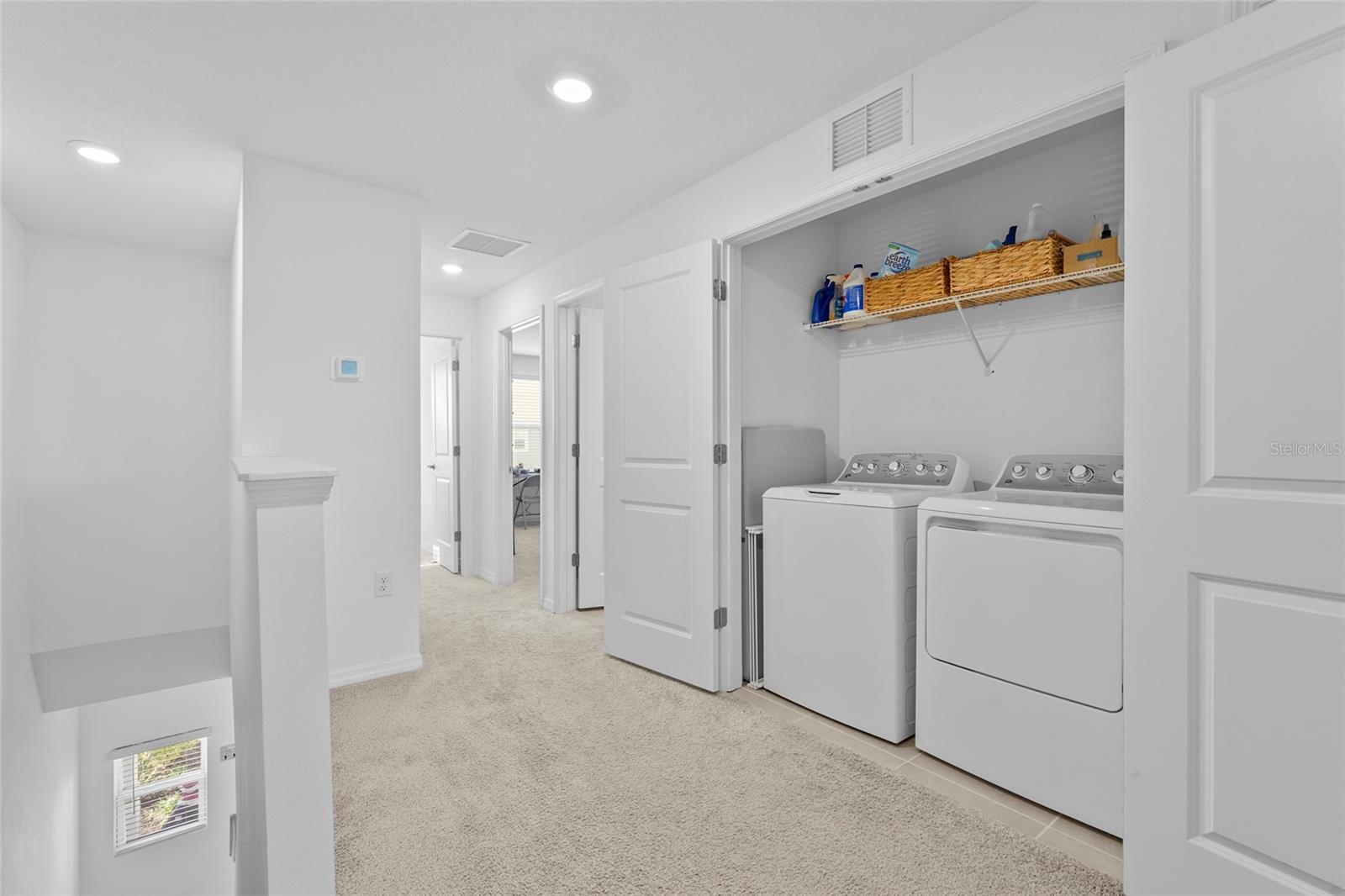 8564 LUNAR SKYE ST