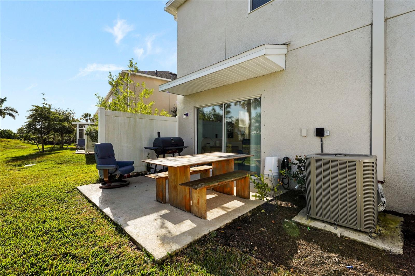 8564 LUNAR SKYE ST