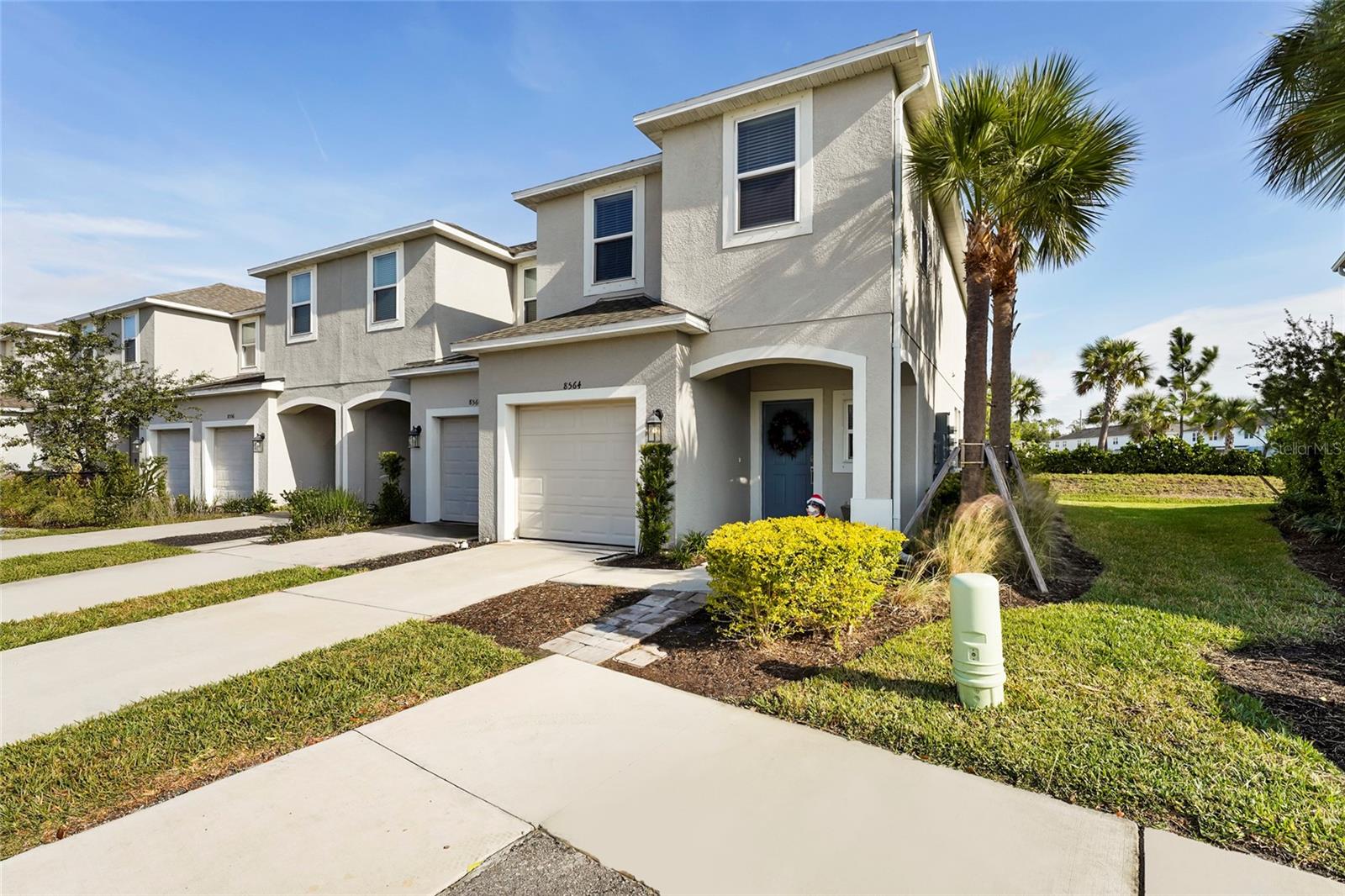 8564 LUNAR SKYE ST
