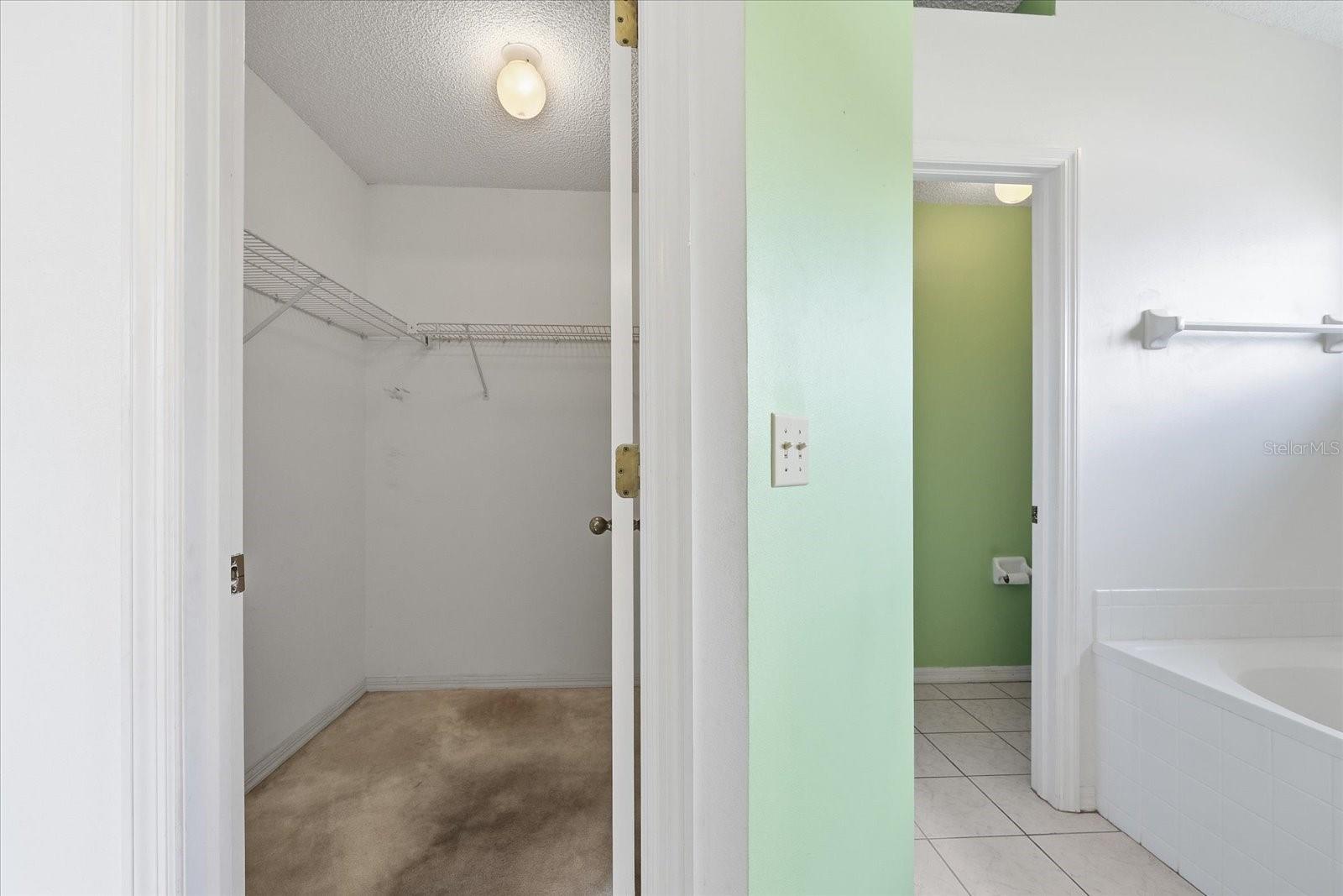 12231 SHADY FOREST DR