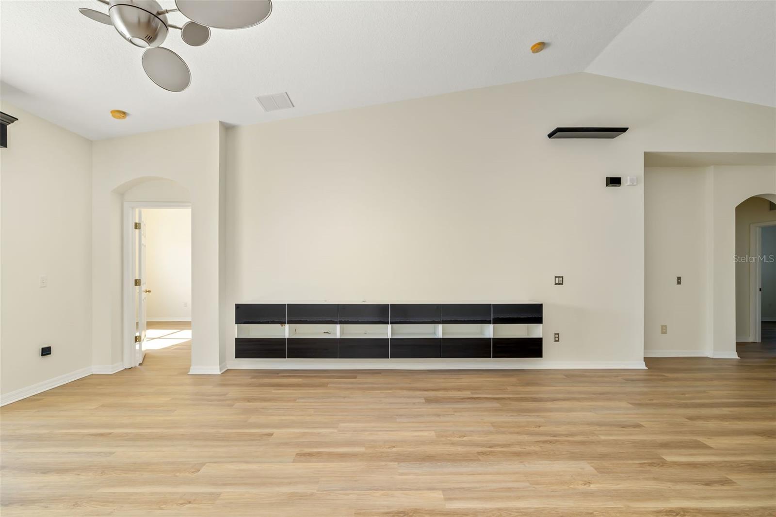 8727 KARPEAL DR #1005