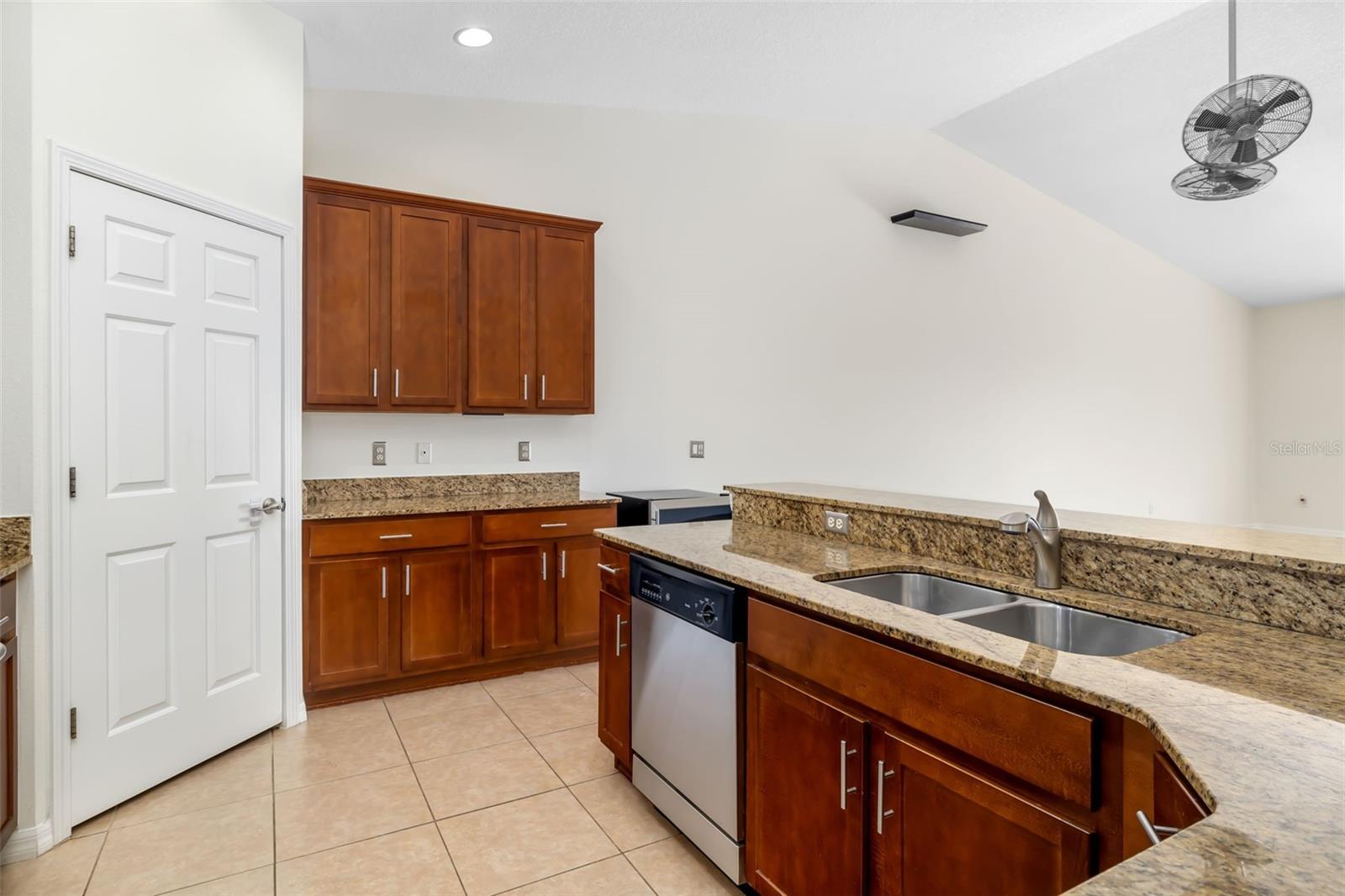 8727 KARPEAL DR #1005