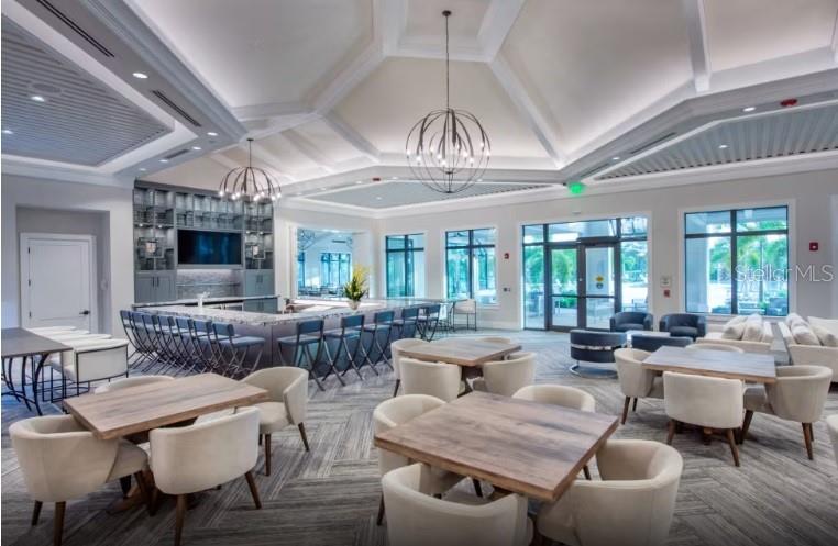 6319 CRESTED EAGLE LN