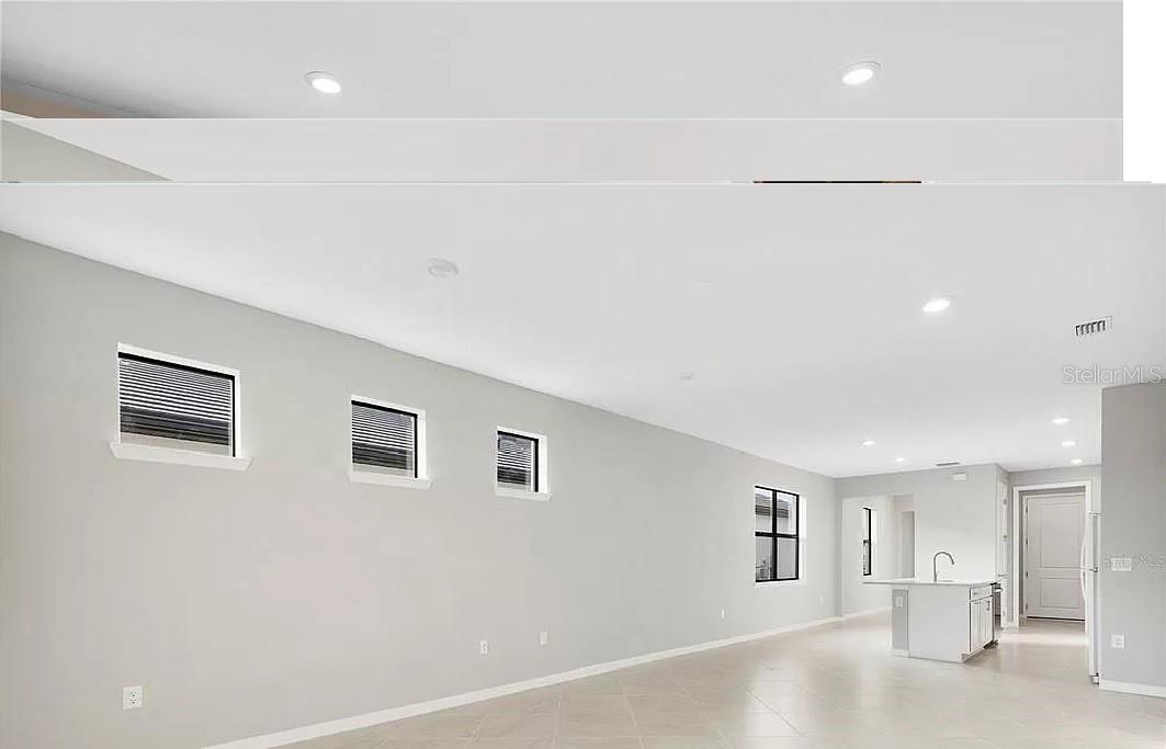 6319 CRESTED EAGLE LN