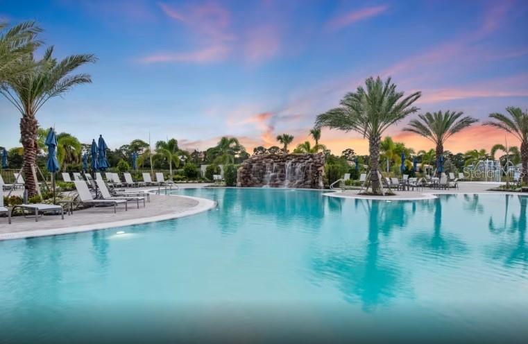 6319 CRESTED EAGLE LN