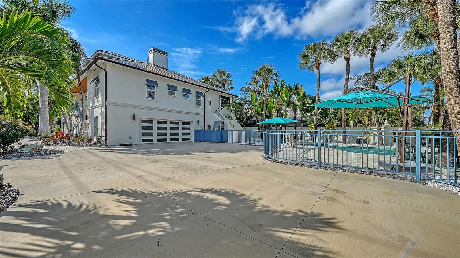 345 MADISON DR