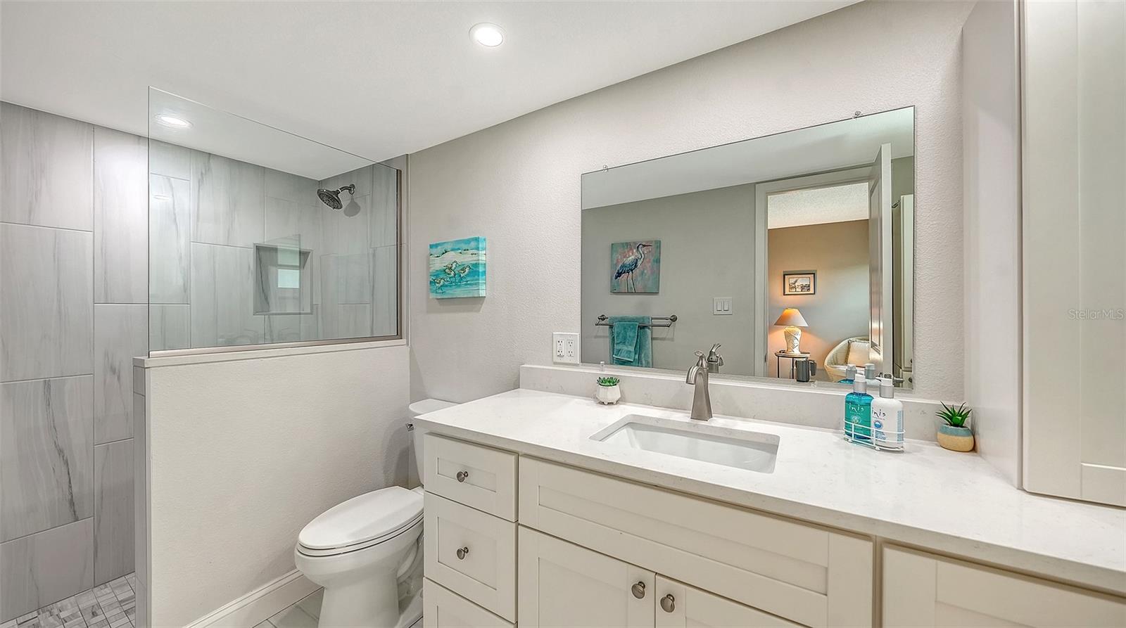 4380 EXETER DR #H-103