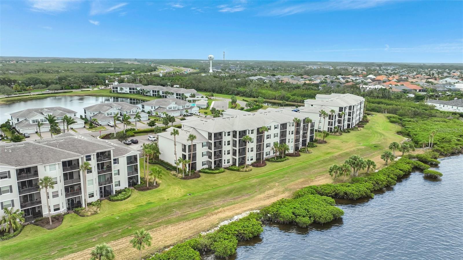 910 TIDEWATER SHORES LOOP #304