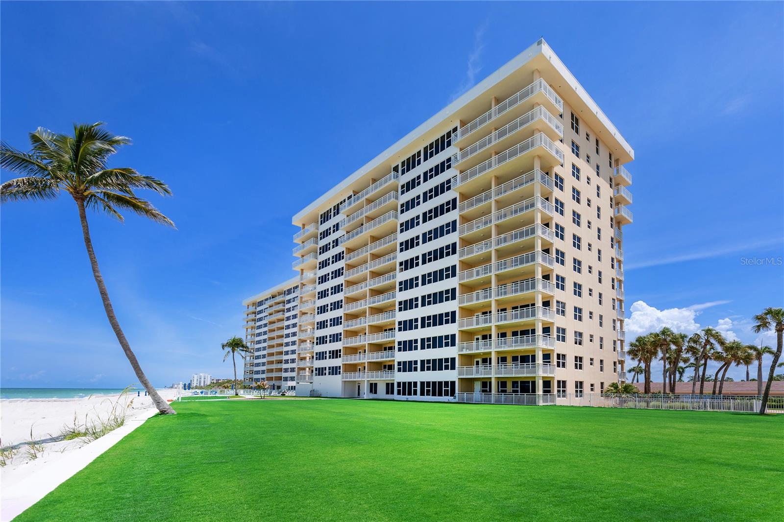 601 LONGBOAT CLUB RD #504S