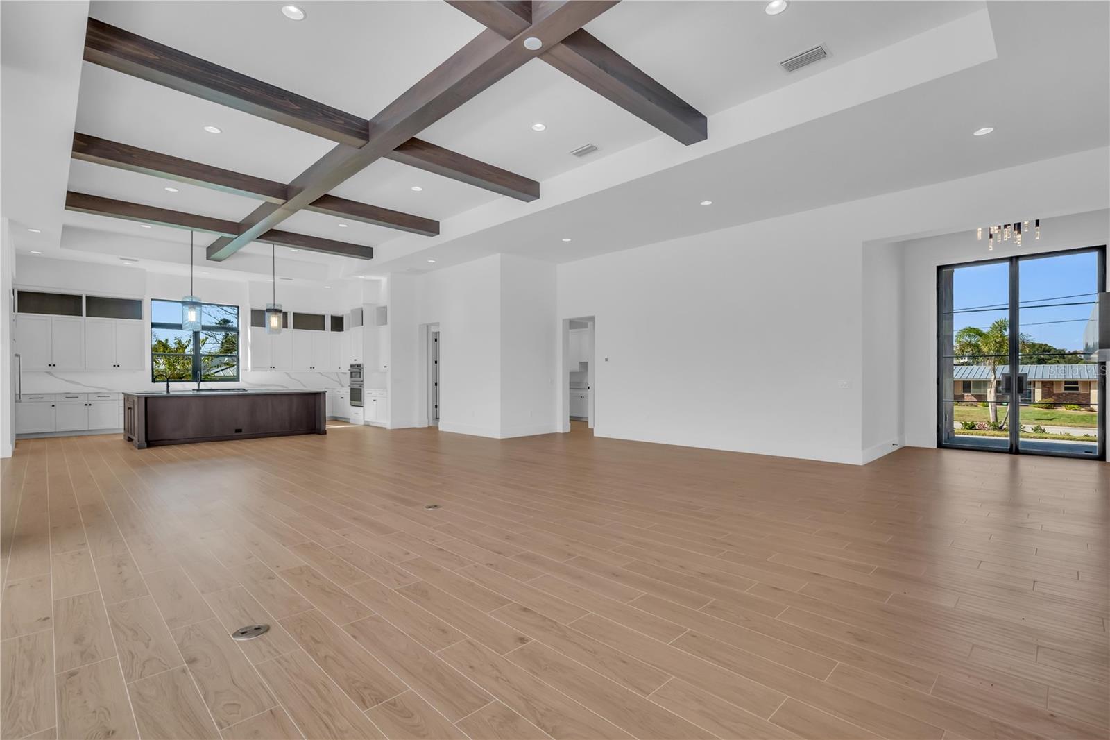 7125 WESTMORELAND DR