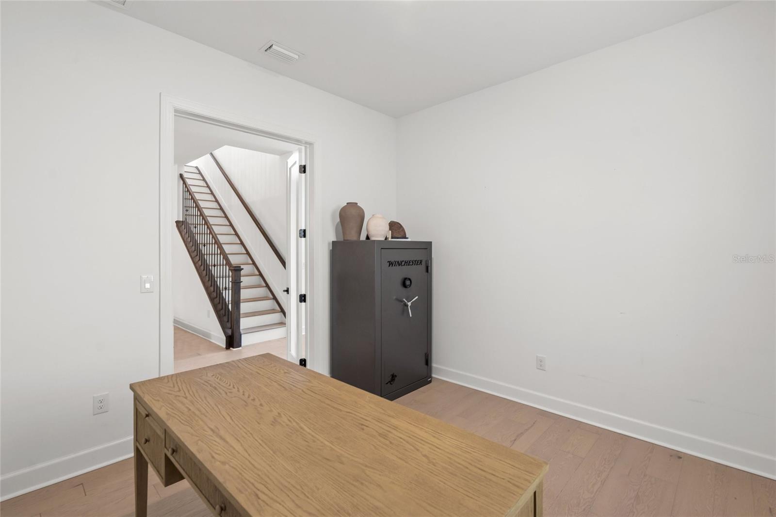 7765 GRANDE SHORES DR