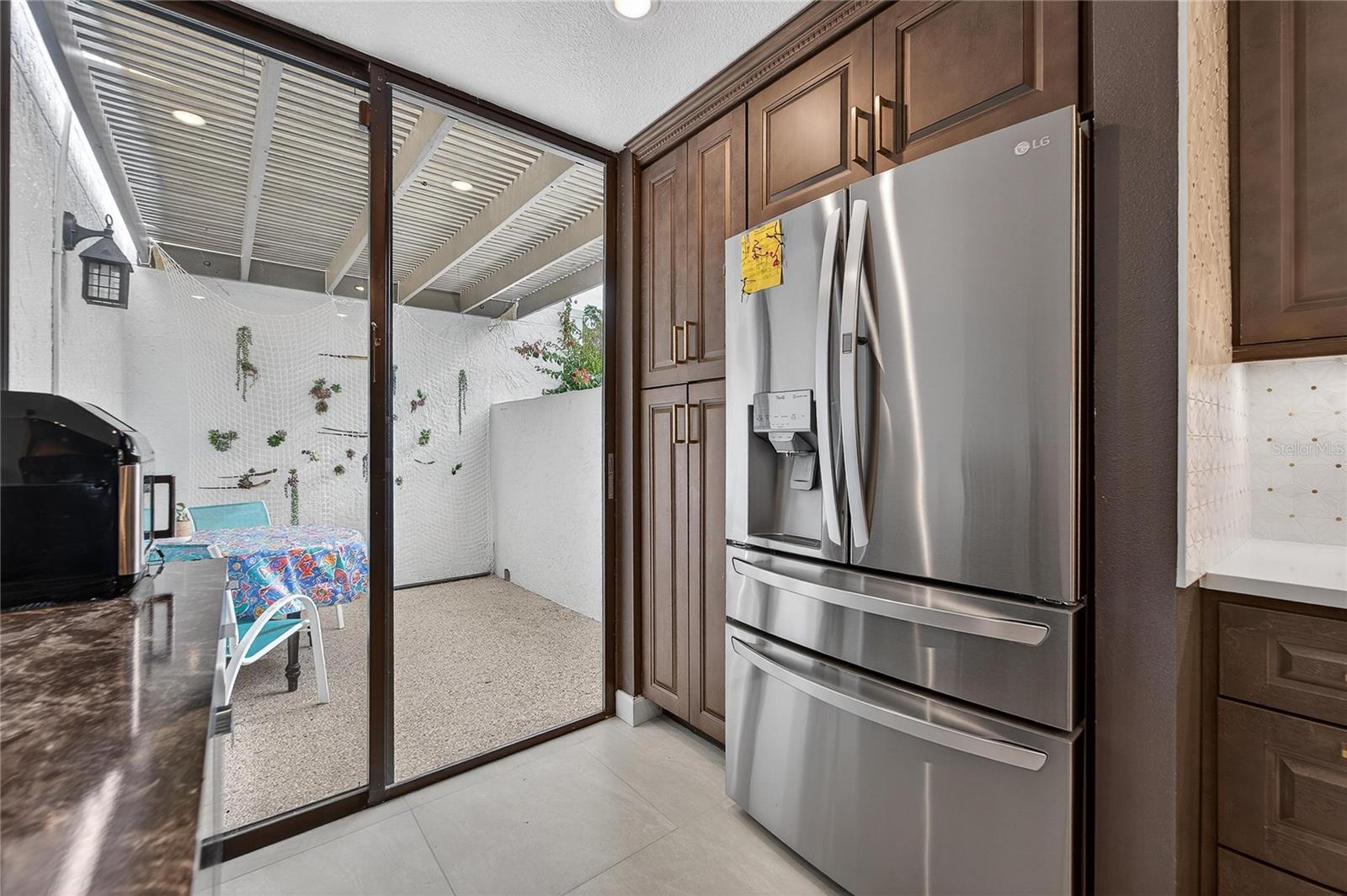 513 BAYPORT WAY #513