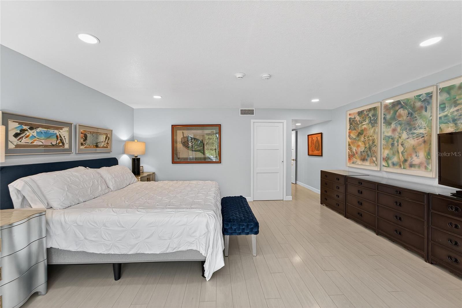 513 BAYPORT WAY #513