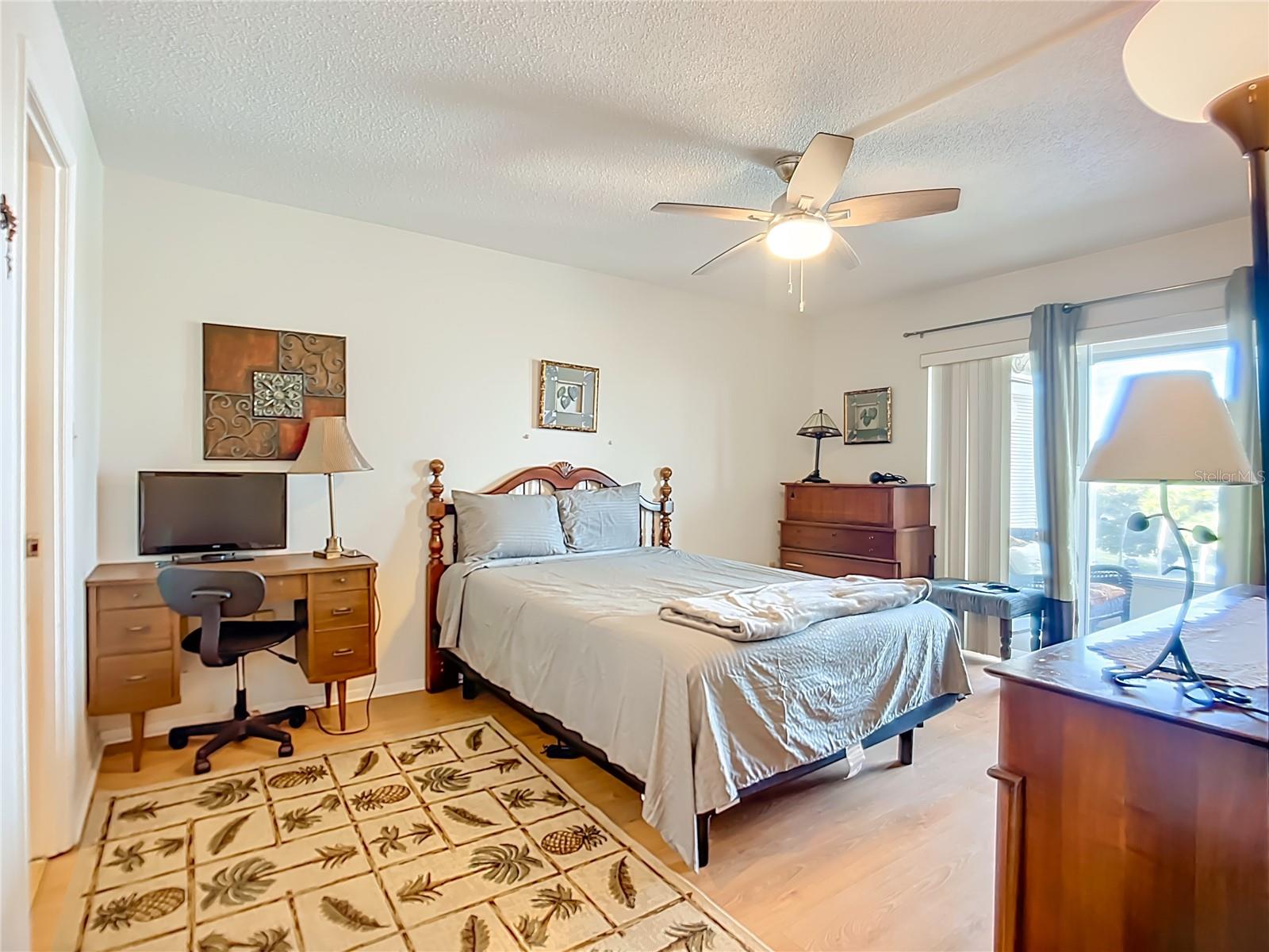 3785 LAKE BAYSHORE DR #H-405