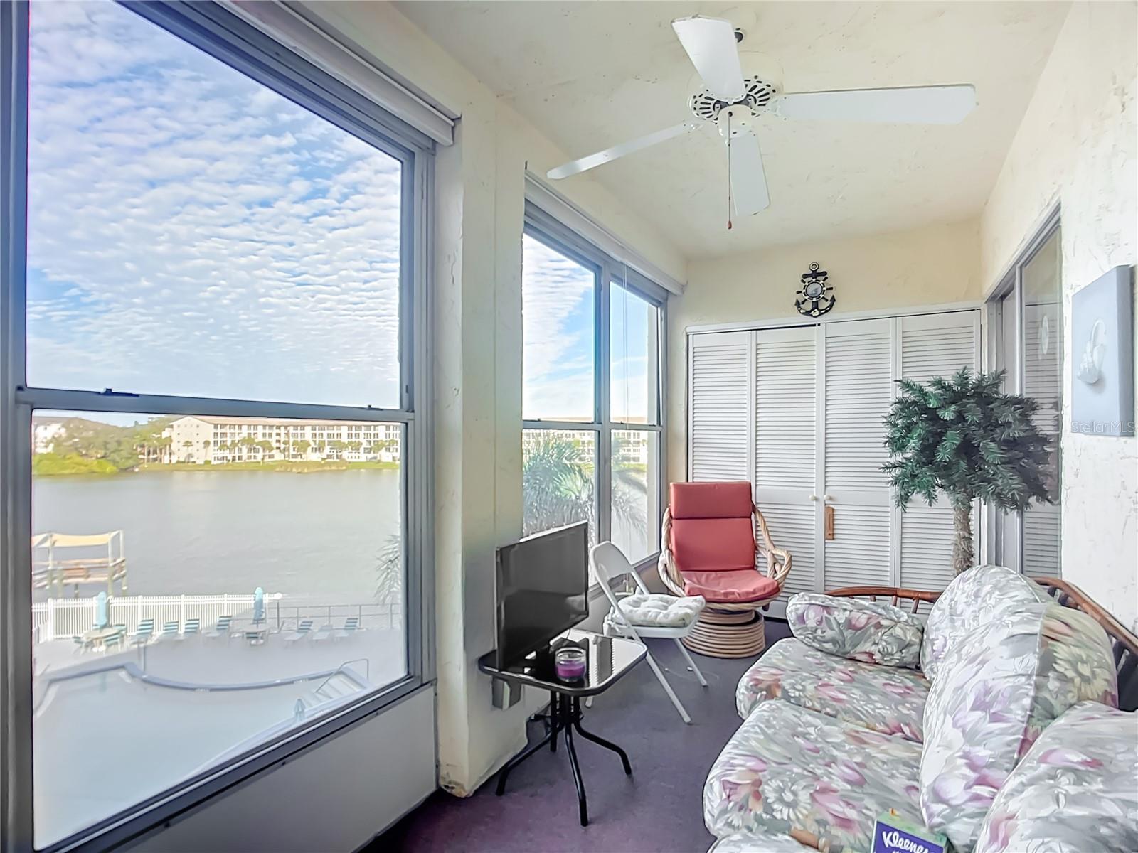 3785 LAKE BAYSHORE DR #H-405